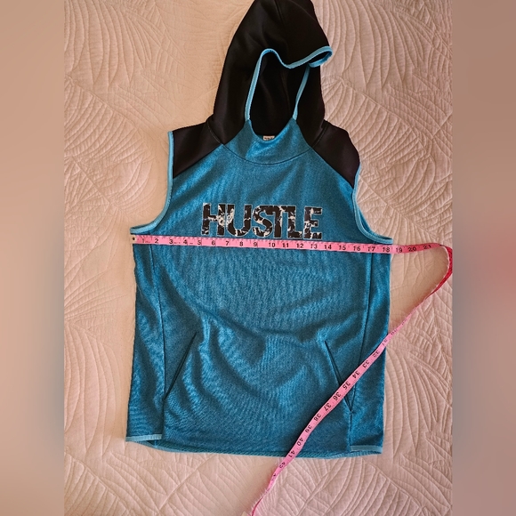 Short/Hoodie Set - Old Navy - Picture 2 of 12